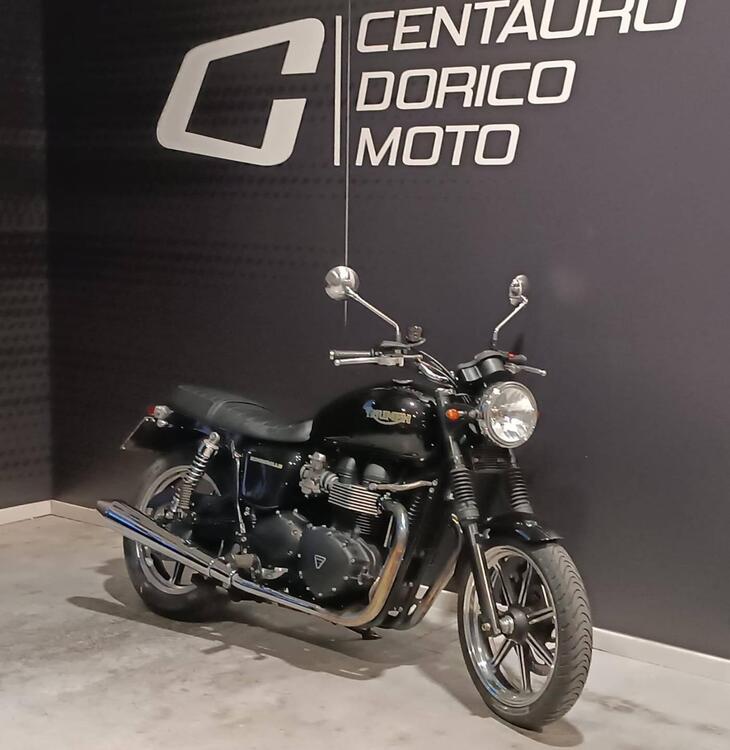 Triumph Bonneville SE (2009 - 13) (3)