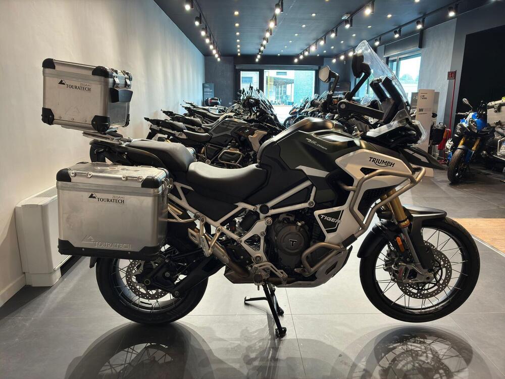 Triumph Tiger 1200 Rally Explorer (2022 - 23) (2)