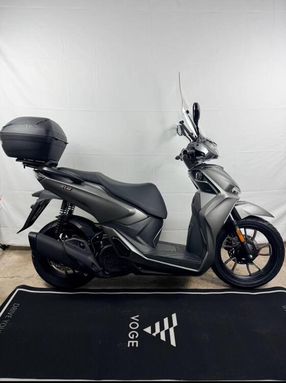 Voge Sfida SR16 200 (2025) (3)