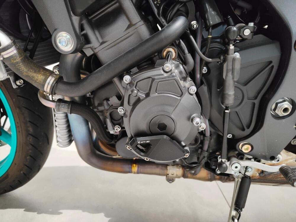 Yamaha MT-10 (2022 - 25) (5)