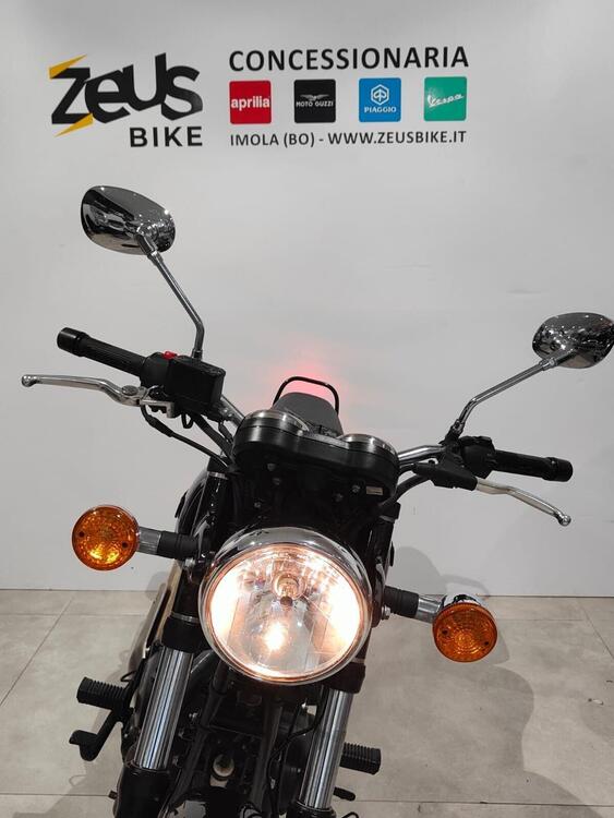 Benelli Imperiale 400 (2021 - 25) (2)