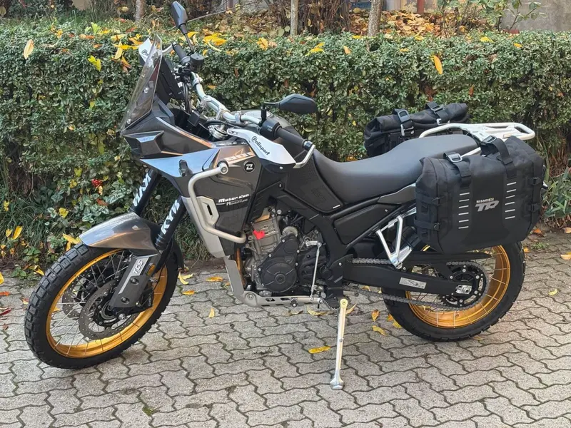 Kove 800X Pro (2024 - 25) (2)