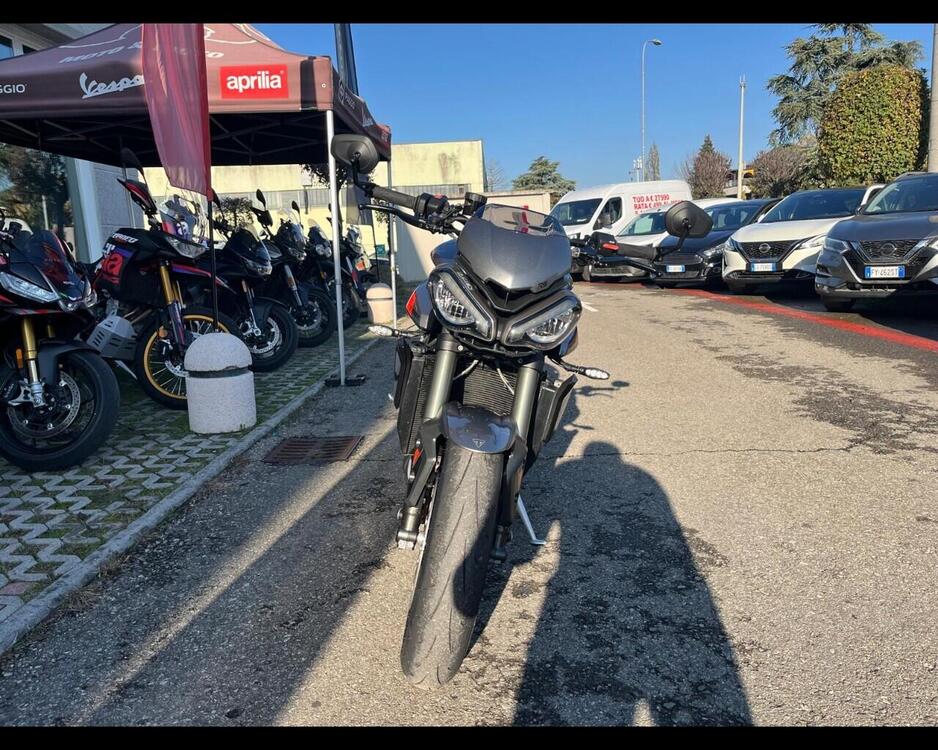 Triumph Street Triple 765 RS (2023 - 25) (2)
