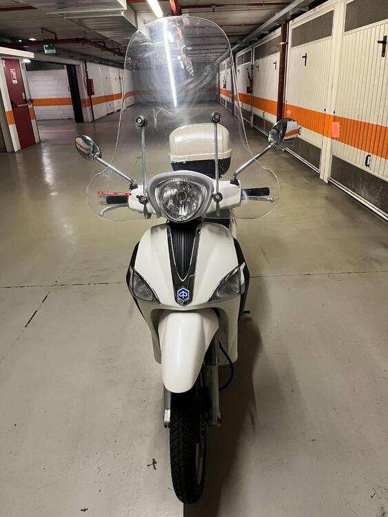 Piaggio Liberty 150 i-get ABS (2016)