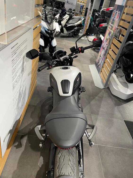 Triumph Trident 660 (2021 - 24) (5)