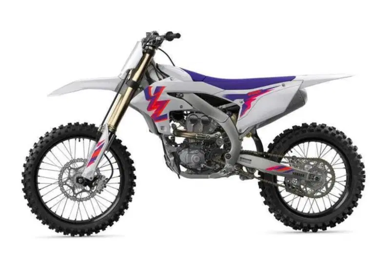 Yamaha YZ 250 50° Anniversario (2024) (3)