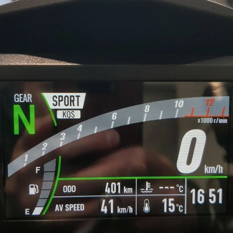 Kawasaki Ninja 1100 SX SE (2025 - 26) (5)