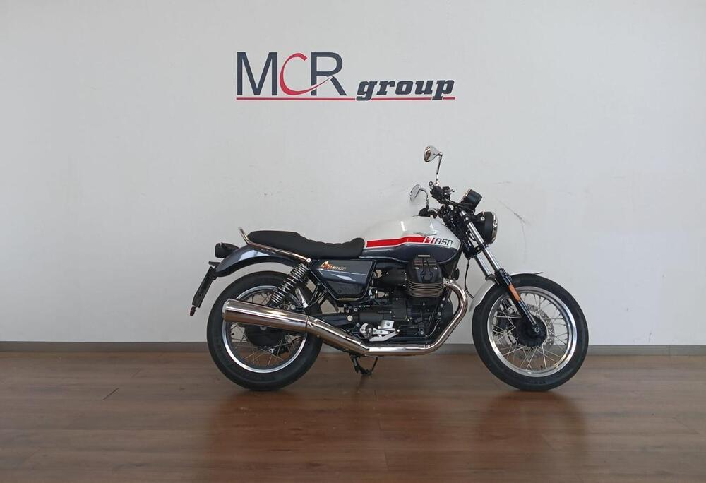 Moto Guzzi V7 Special (2021 - 24) (4)
