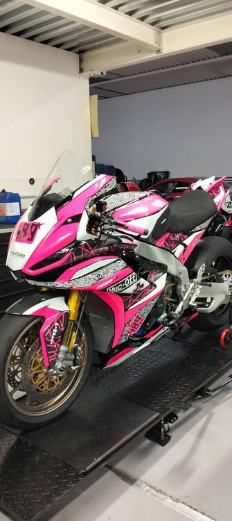 Aprilia RSV4 1100 Factory (2021 - 24)