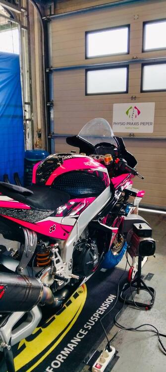 Aprilia RSV4 1100 Factory (2021 - 24) (3)