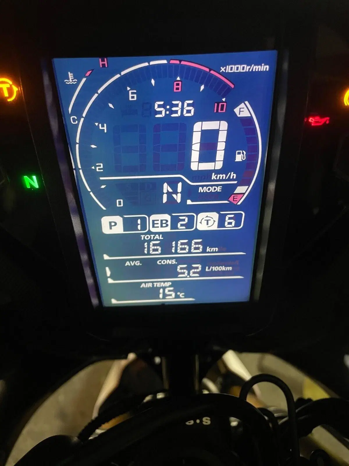 Honda Africa Twin CRF 1000L Adventure Sports DCT (2018 - 19) (15)