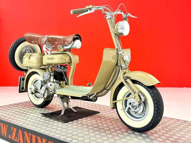 Lambretta C 125 C (12)