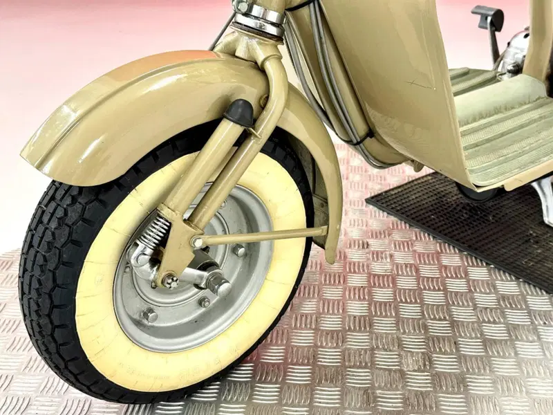 Lambretta C 125 C (14)