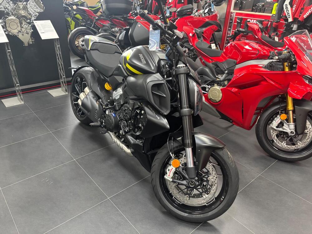 Ducati Diavel V4 (2023 - 25) (2)