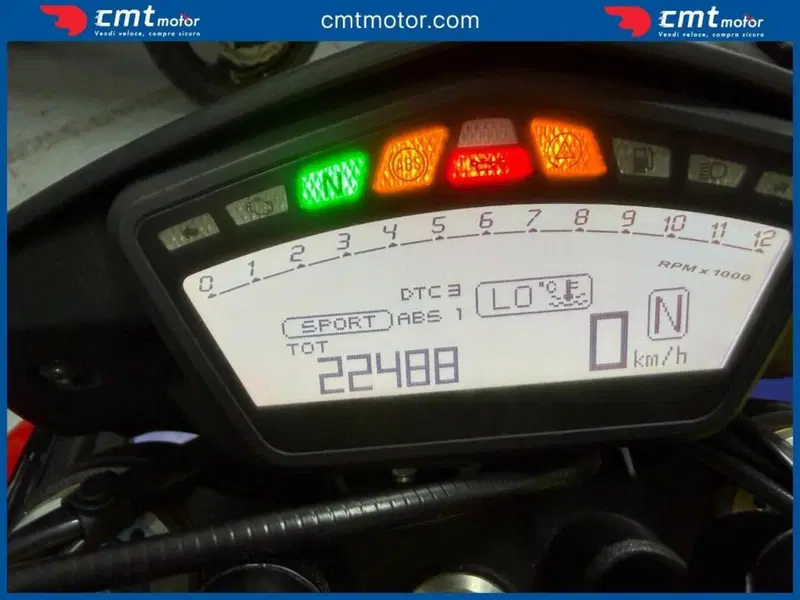 Ducati Hypermotard 939 SP (2016 - 18) (5)