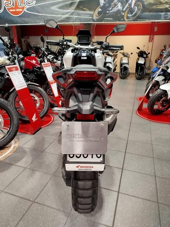 Honda X-ADV 750 DCT (2021 - 24) (3)