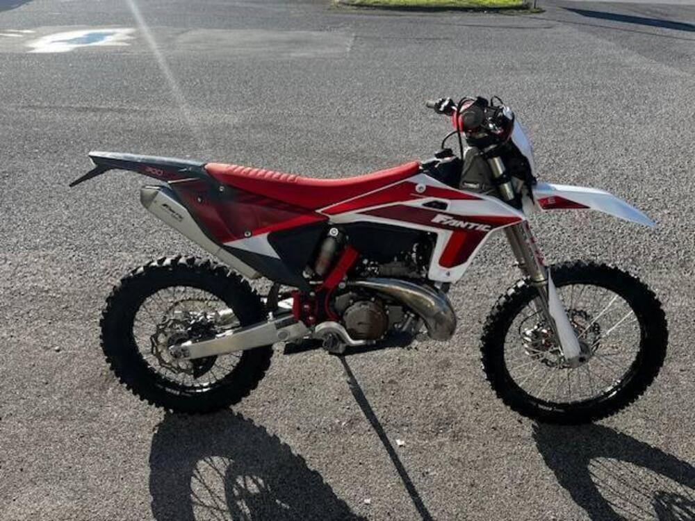 Fantic Motor XE 300 (2024) (2)