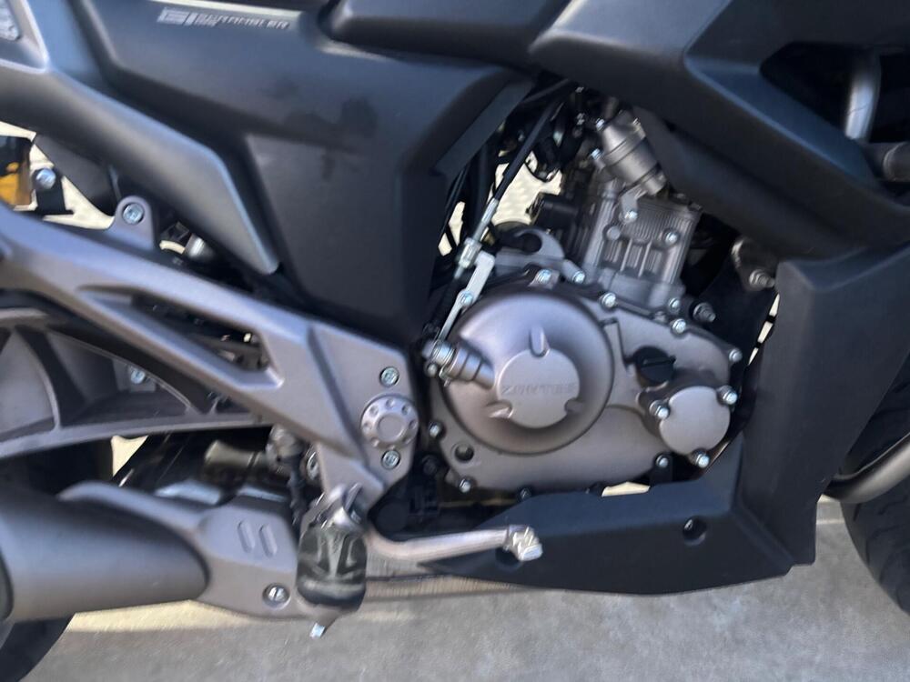 Zontes ZT125-G1 (2020 - 25) (3)