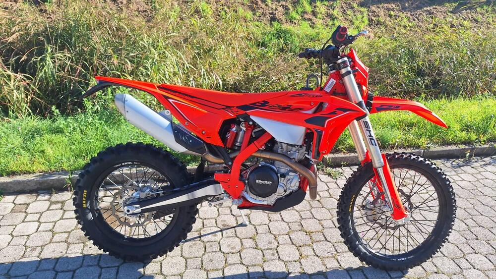 Betamotor RR X-PRO 390 4T Enduro (2026) (2)