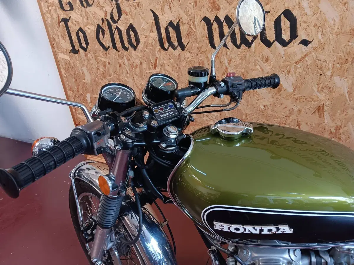 Honda CB 500 FOUR (15)