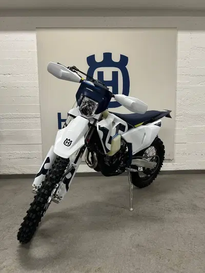 Husqvarna FE 350 (2026) nuova