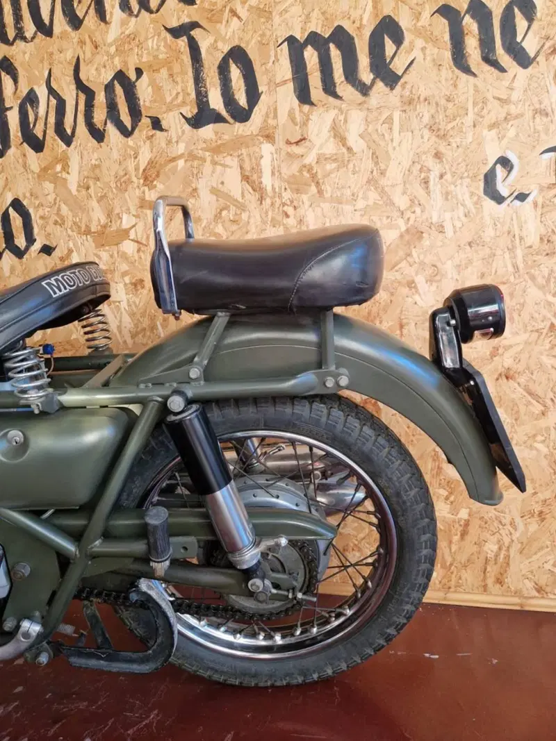 Moto Guzzi NUOVO FALCONE 500  (12)