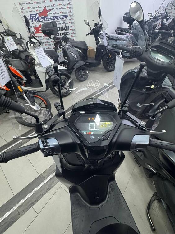 Sym Symphony 200 ST (2025) (3)