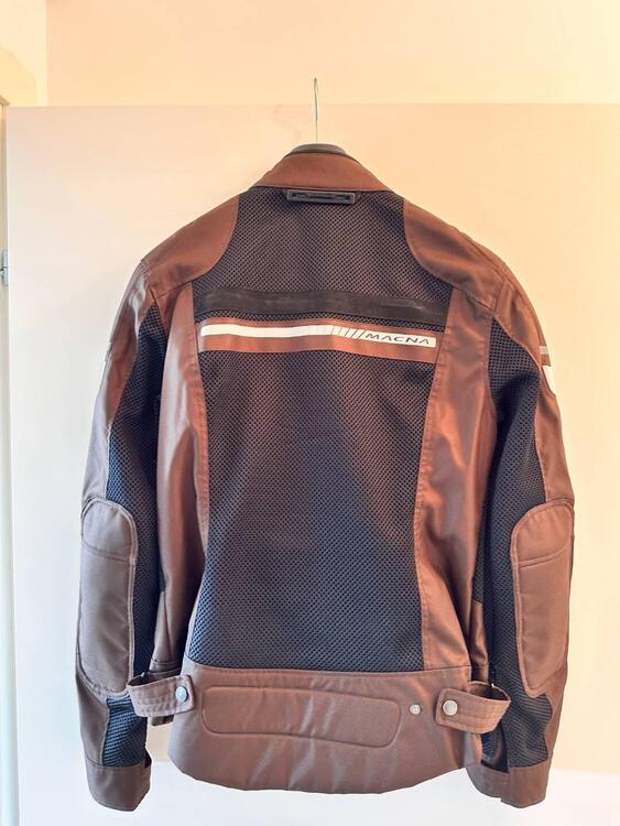Giacca estiva traforata Macna (2)