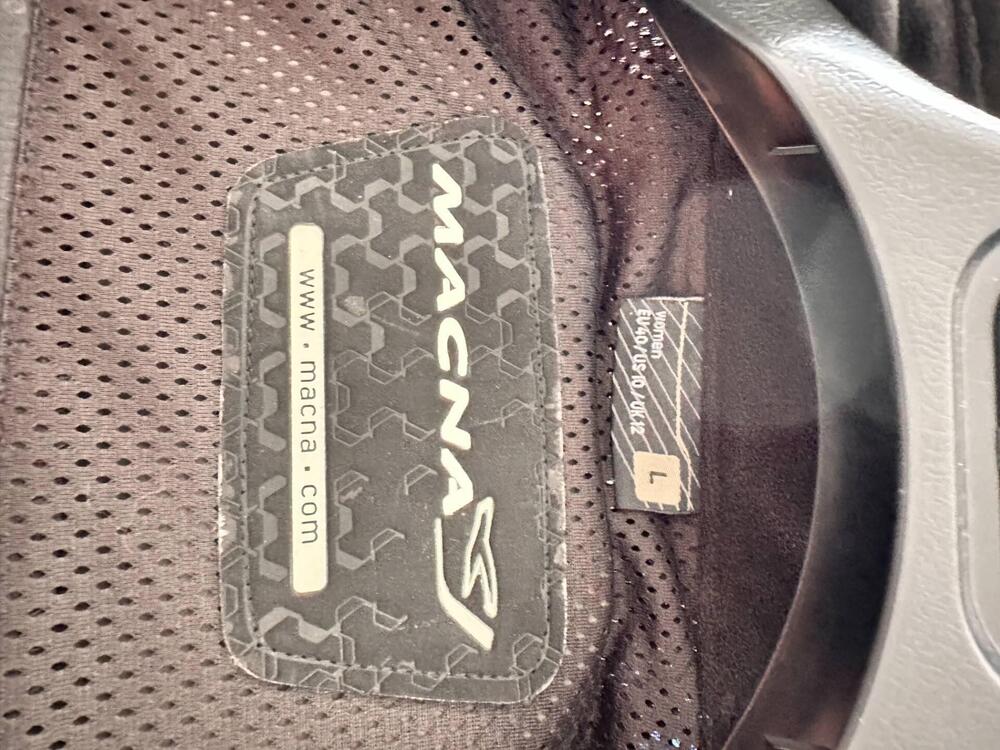 Giacca estiva traforata Macna (4)