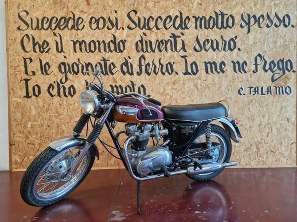 Triumph BONNEVILLE T120  (2)