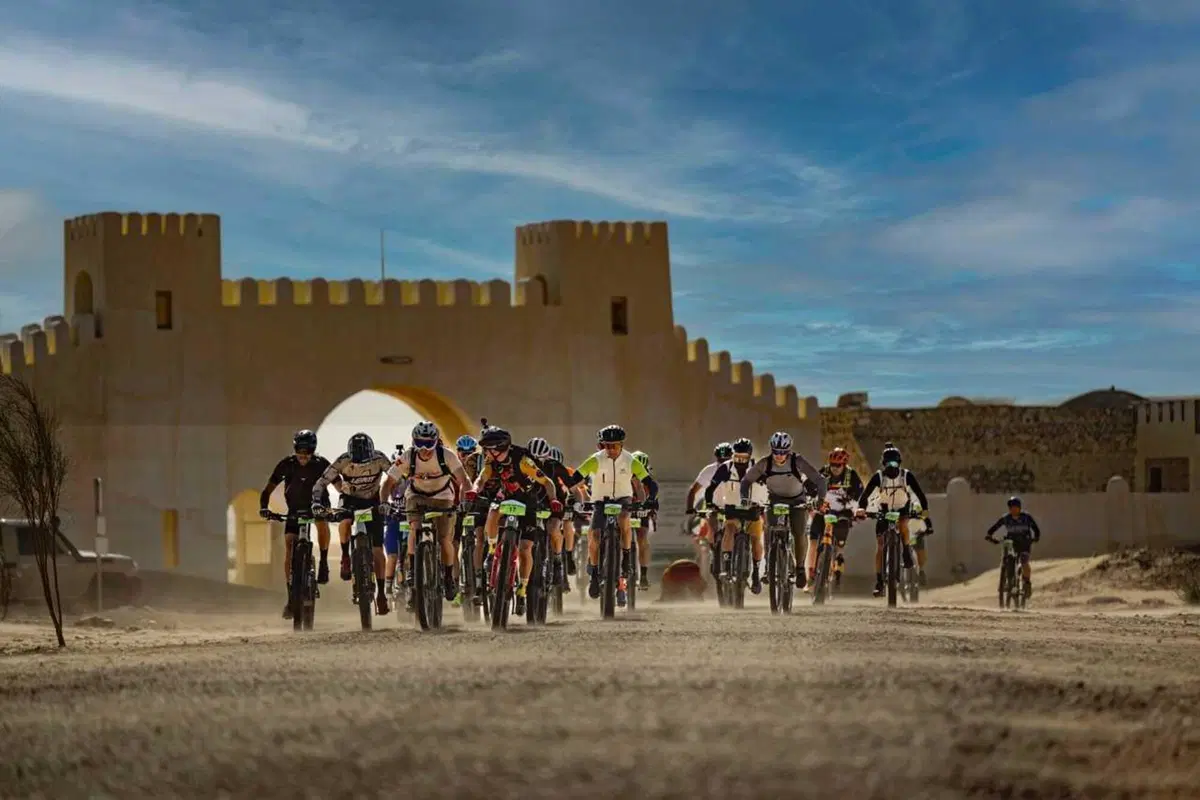 Tembaine Desert Rally: 100 rider e-bike pronti a sfidare il Sahara tunisino (12)
