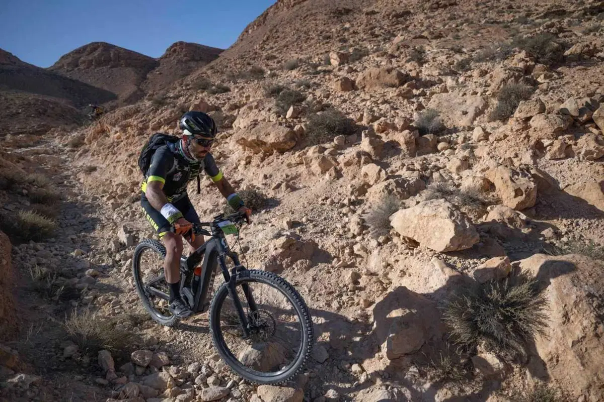 Tembaine Desert Rally: 100 rider e-bike pronti a sfidare il Sahara tunisino (21)