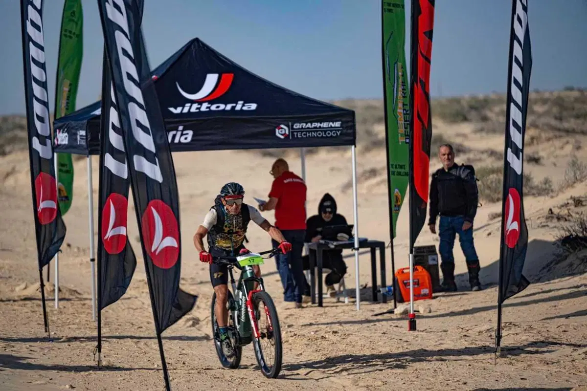 Tembaine Desert Rally: 100 rider e-bike pronti a sfidare il Sahara tunisino (37)