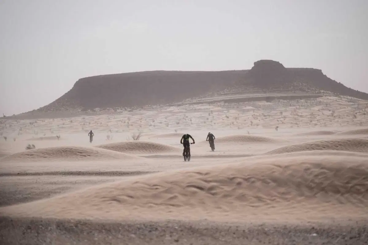 Tembaine Desert Rally: 100 rider e-bike pronti a sfidare il Sahara tunisino (43)