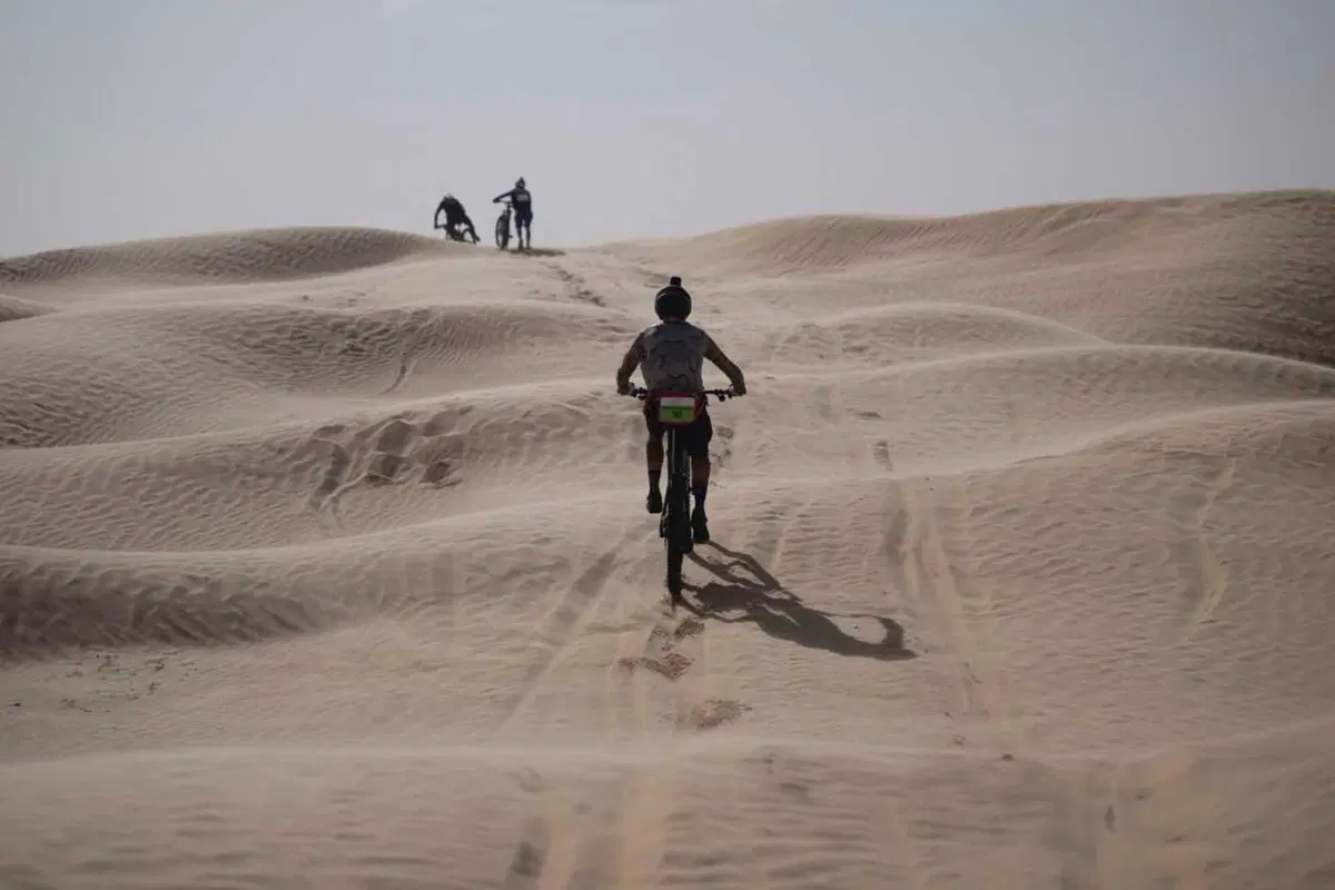 Tembaine Desert Rally: 100 rider e-bike pronti a sfidare il Sahara tunisino (47)