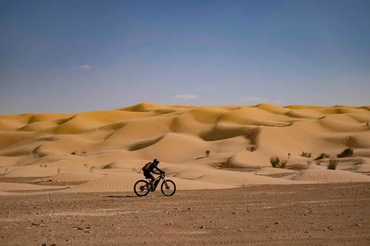 Tembaine Desert Rally: 100 rider e-bike pronti a sfidare il Sahara tunisino (50)