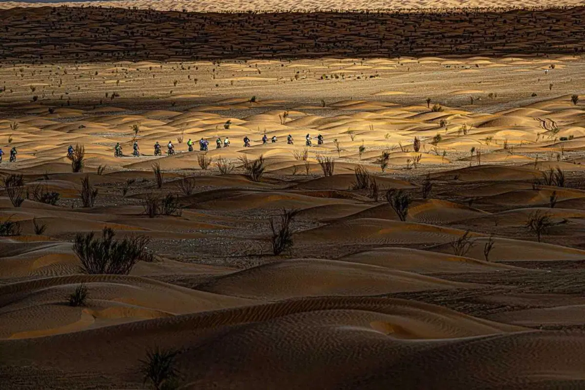 Tembaine Desert Rally: 100 rider e-bike pronti a sfidare il Sahara tunisino (71)