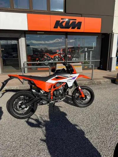 KTM 390 SMC R (2025 - 26) nuova