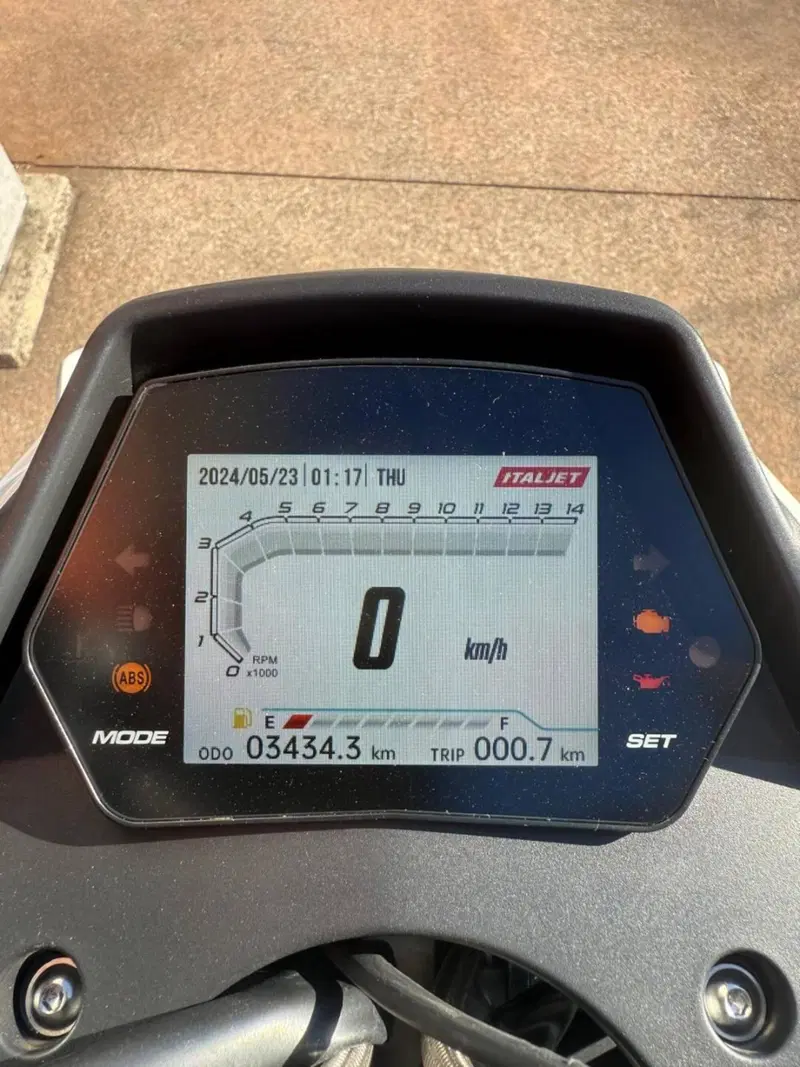 Italjet Moto Dragster 300 (2025 - 26) (6)