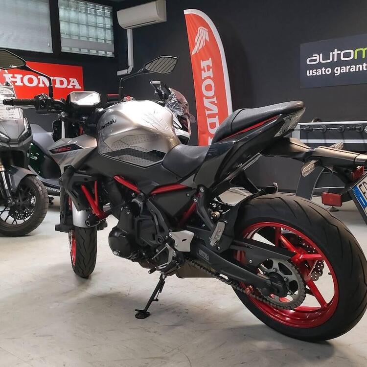 Kawasaki Z 650 (2021 - 24) (3)