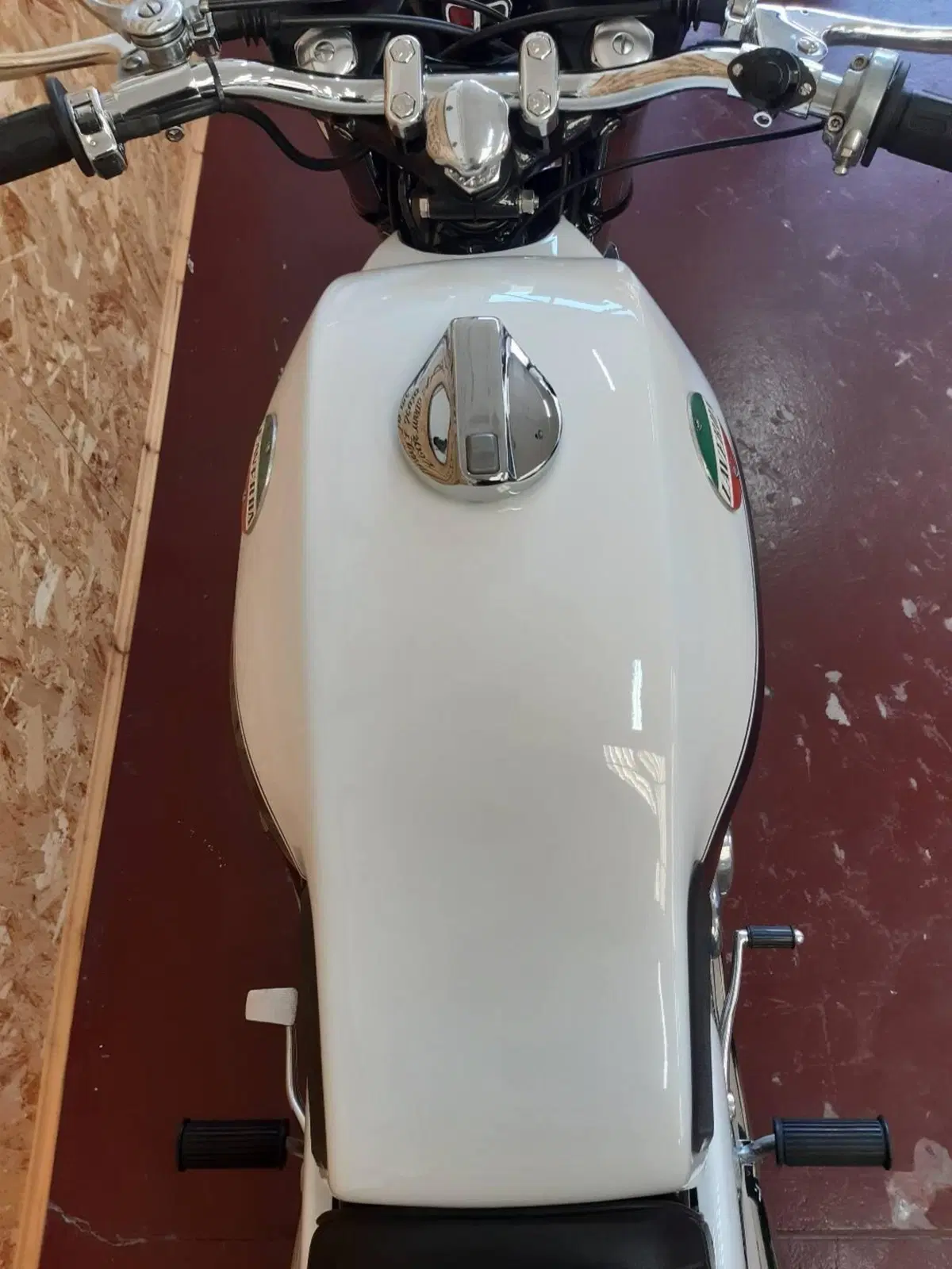 Laverda 750 SF  (5)