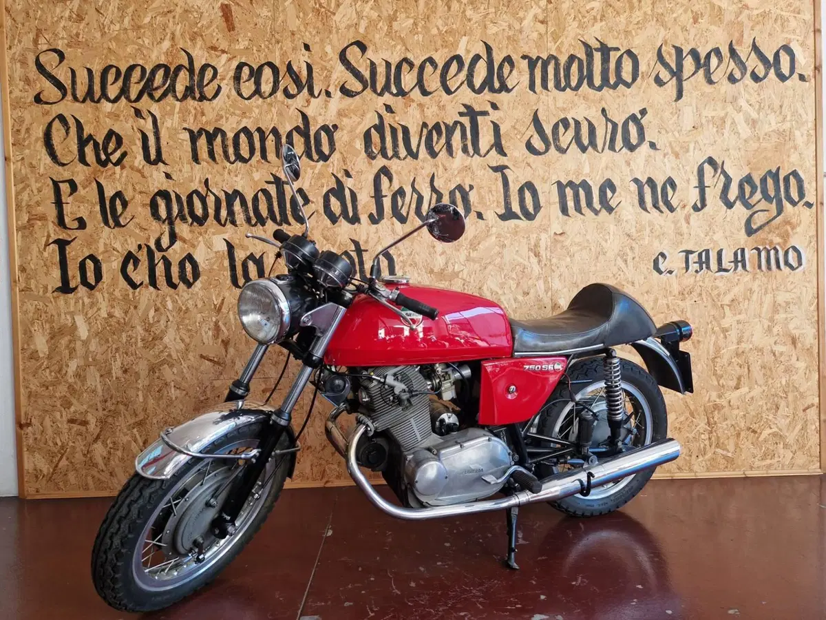 Laverda 750 SF  (2)