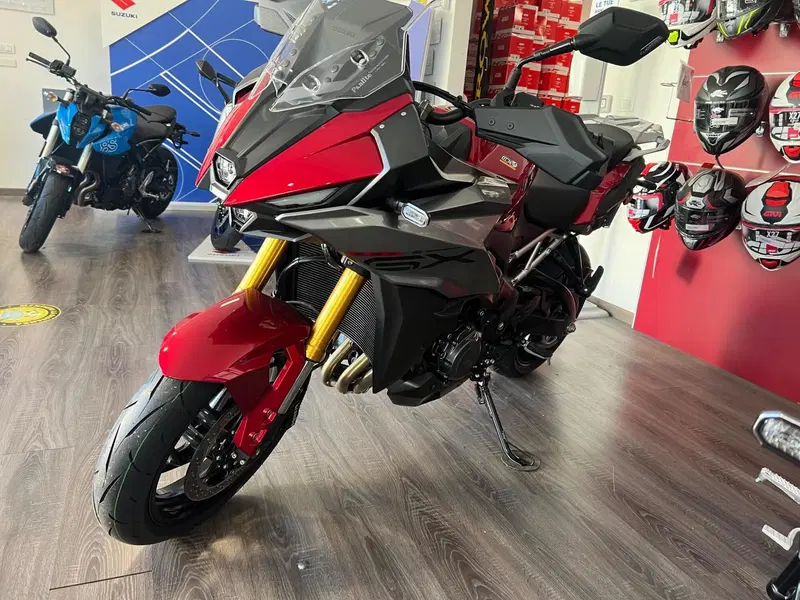 Suzuki GSX-S1000GX (2024 - 26) (6)