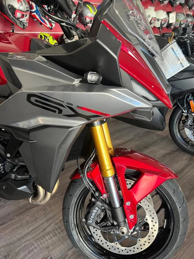 Suzuki GSX-S1000GX (2024 - 26) (12)