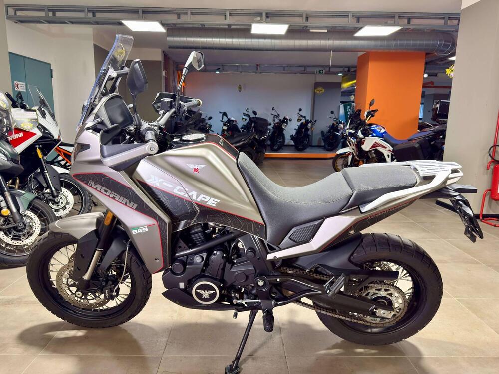 Moto Morini X-Cape 650 (2021 - 25) (4)
