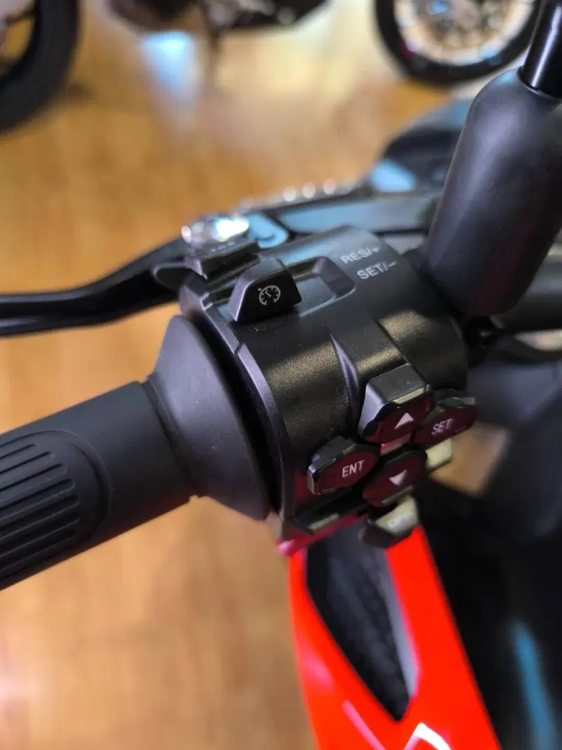 QJ Motor SRK 800 (2025 - 26) (7)