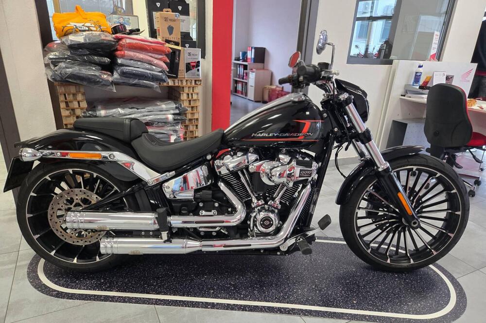 Harley-Davidson Breakout 117 (2023 - 24) (3)