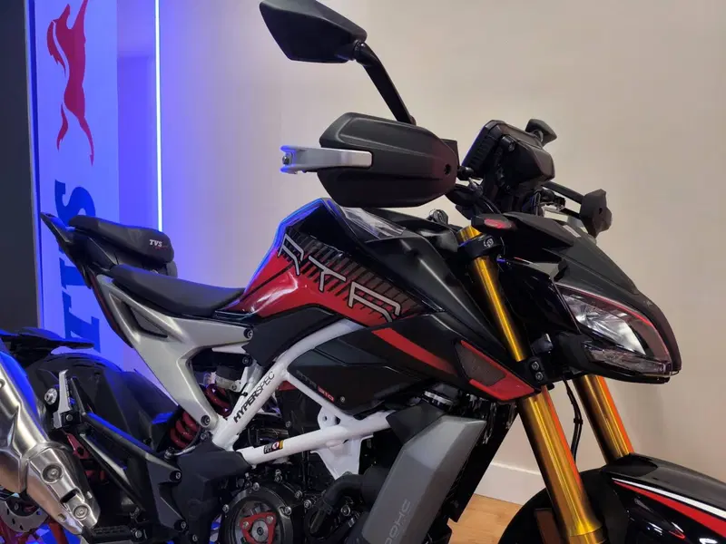 TVS Motor RTR 310 (2024 - 26) (2)