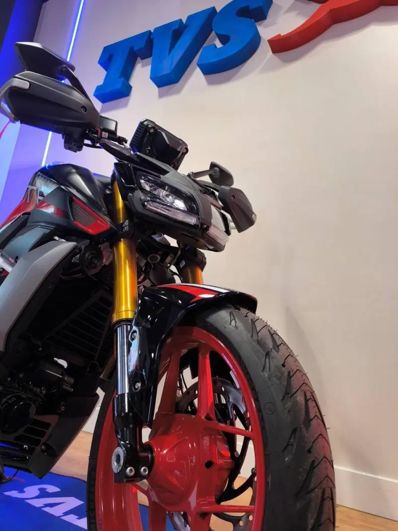 TVS Motor RTR 310 (2024 - 26) (4)