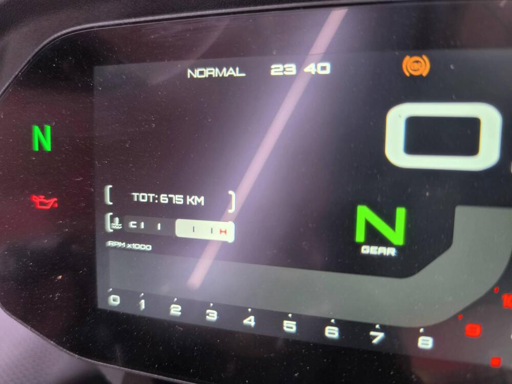 QJ Motor SRK 800 (2025) (2)